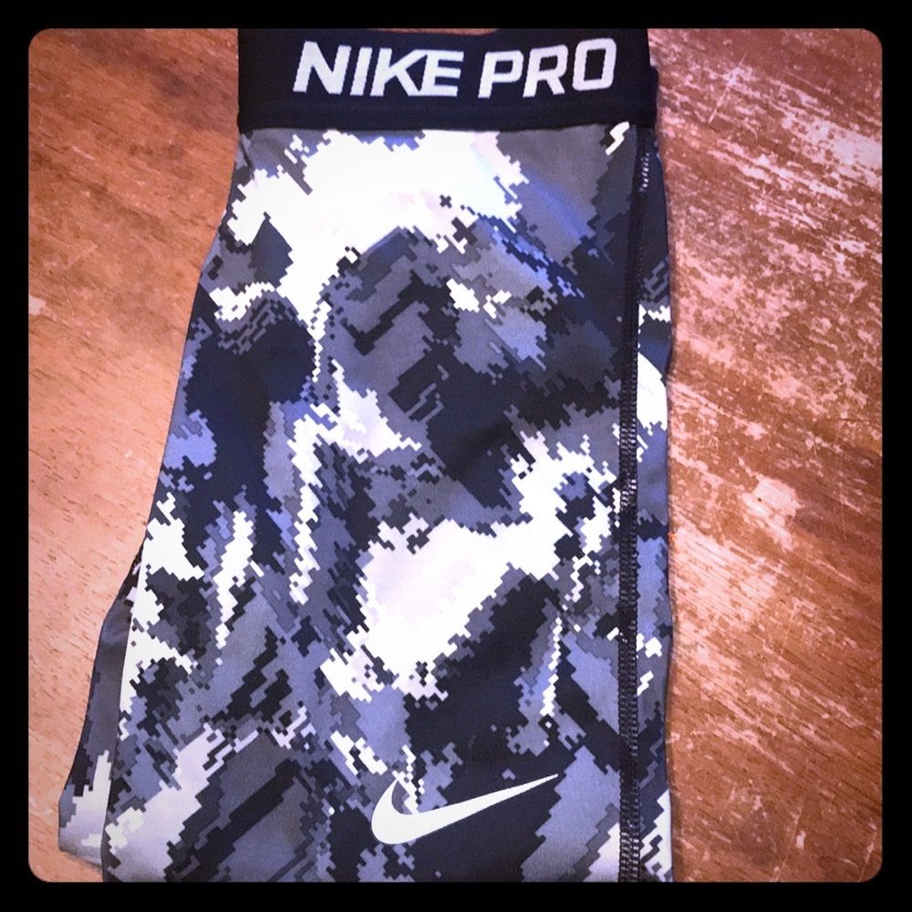 Girls Nike Pro Dri Fit Leggings